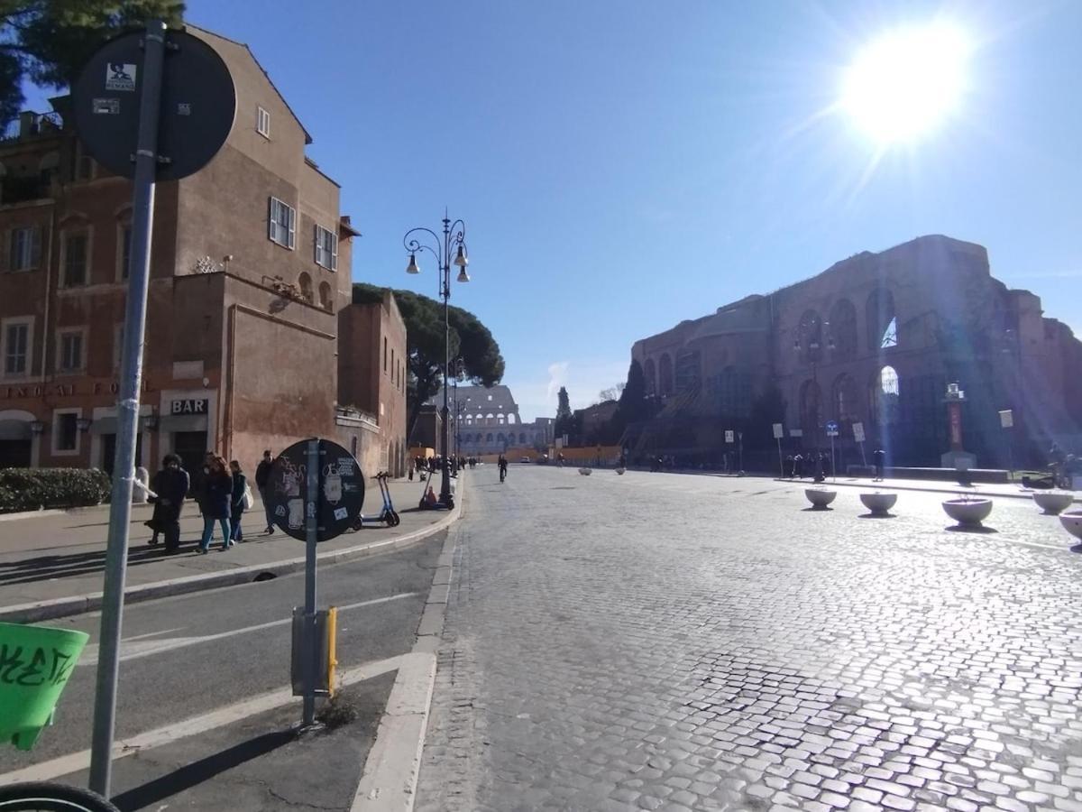 La Casetta Ai Fori Imperiali Apartment *